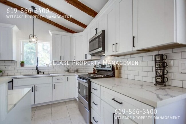 Building Photo - 12941 Ha Hana Rd