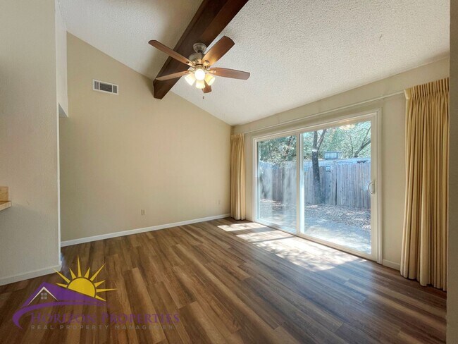 Building Photo - 5230-5232 Arbardee Dr