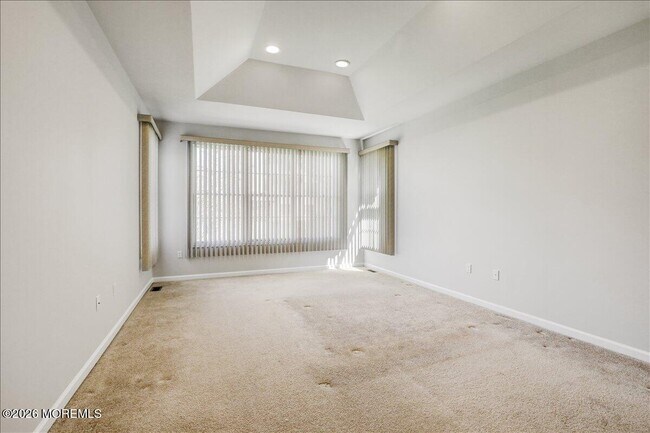 Building Photo - 3 Vancleve Rd