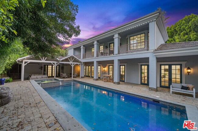 Primary Photo - 4923 Amigo Ave