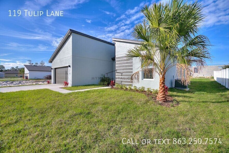 Building Photo - 119 Tulip Ln