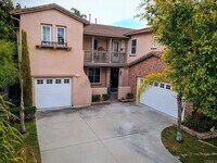 Building Photo - 5BD/4.5BA, 3,500 sq. ft. San Marcos Home w...