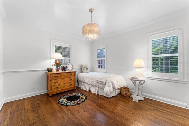 Building Photo - 220 Overlook Rd