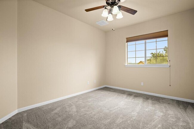 Building Photo - 11704 Palisades Pkwy
