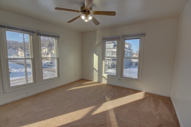 Building Photo - KLEROC