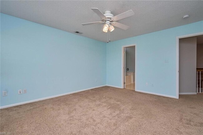 Building Photo - 3305 Fayette Dr