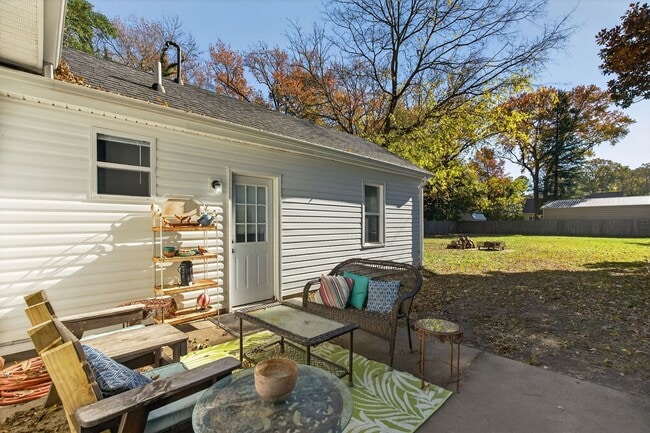 Building Photo - 777 Marvin Ave