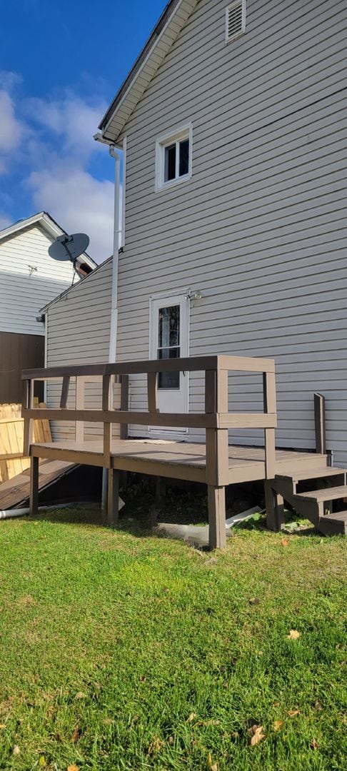 Building Photo - 2-3 bedroom home!  Only $825.00 plus utili...