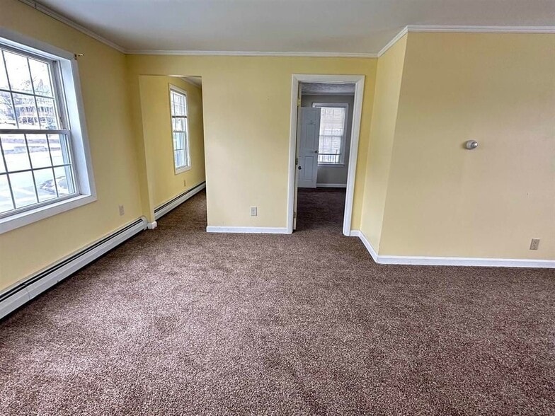 Building Photo - 20 Spring