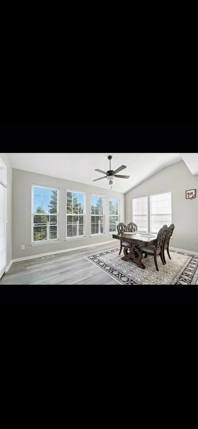 Building Photo - 3492 King Edward Wy