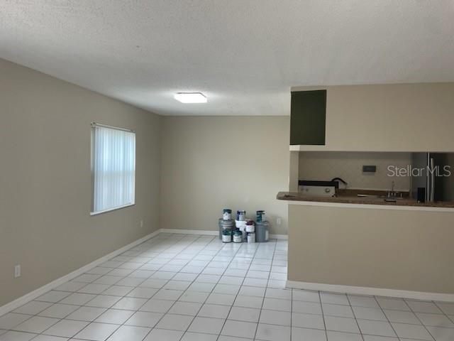 Building Photo - 9134 Tudor Dr