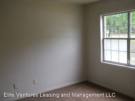 Building Photo - 512 2nd Ave
