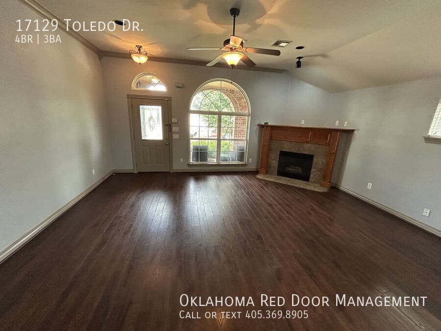 Building Photo - 17129 Toledo Dr