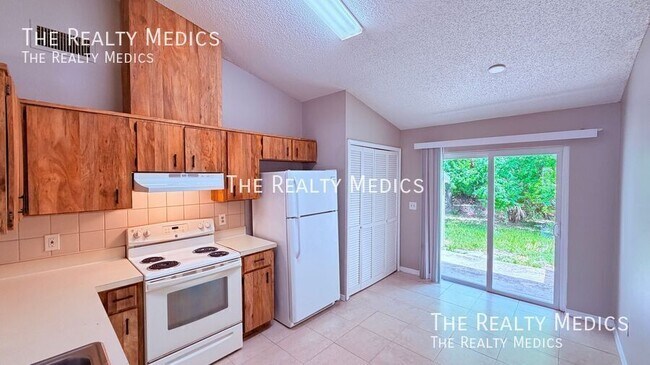 Building Photo - 12349 Antonio Cir
