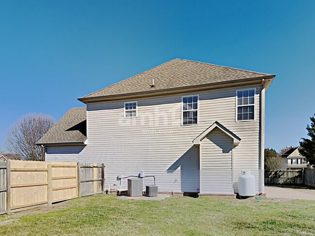 Building Photo - 119 Nick Price Dr