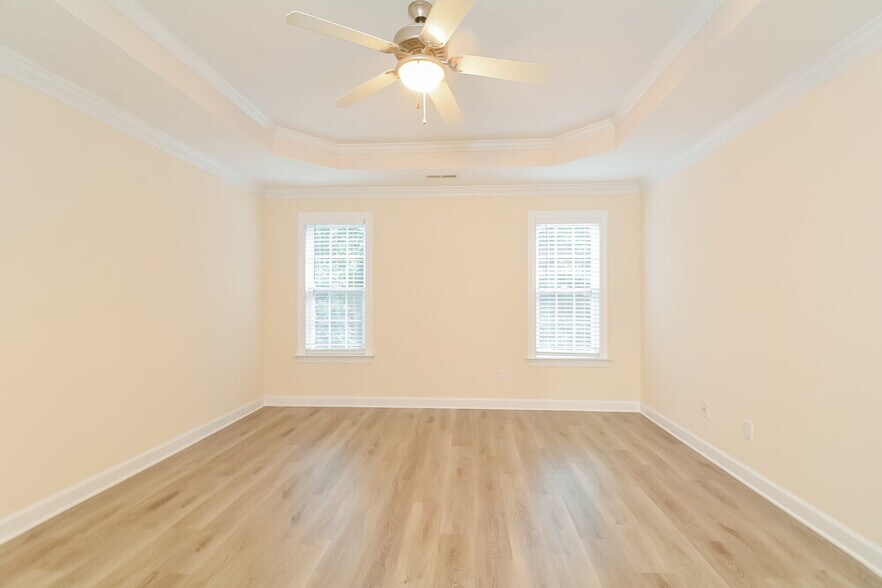 Building Photo - 235 Manchester Trail