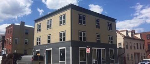Building Photo - 108 Maverick St