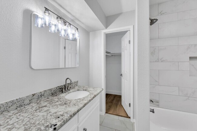 Building Photo - 1829 Bering Dr