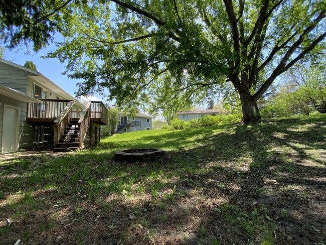 Building Photo - 4020 2nd Pl NW