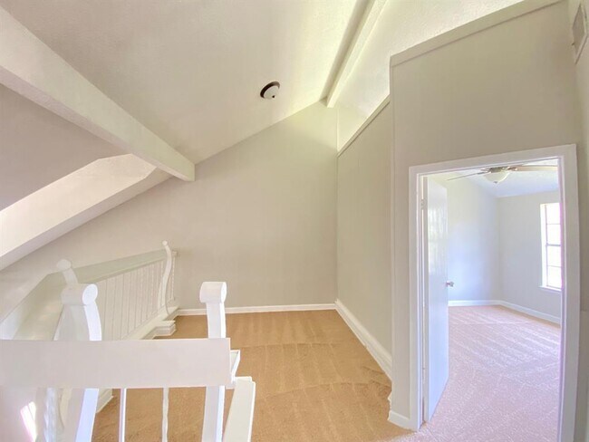 Building Photo - 4315 Palmer Plantation Dr