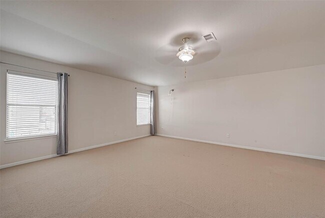 Building Photo - 502 Mornington Ln