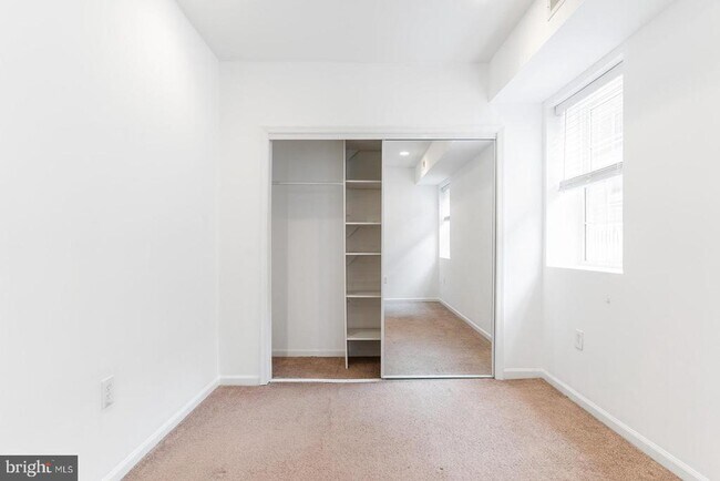 Building Photo - 227 E Girard Ave