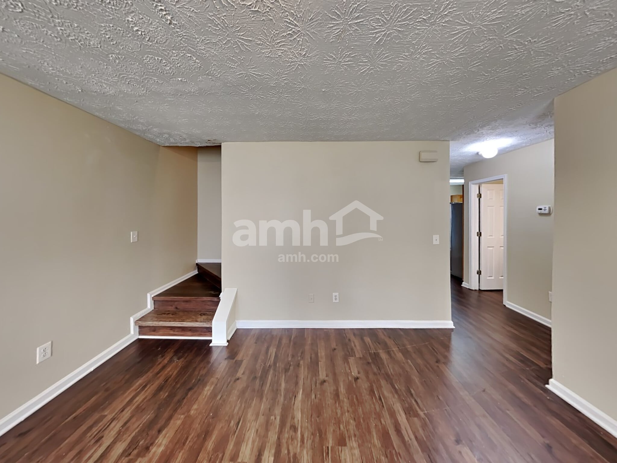 Building Photo - 435 Shenandoah Ct