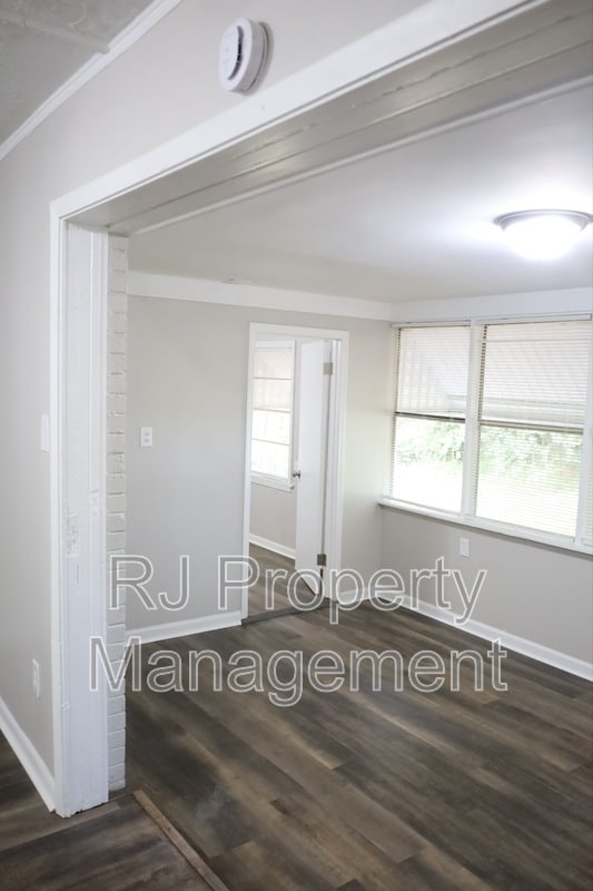 Building Photo - 1731 Sea Isle Rd