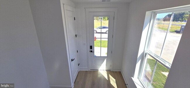 Building Photo - 1726 Blacksmith Wy