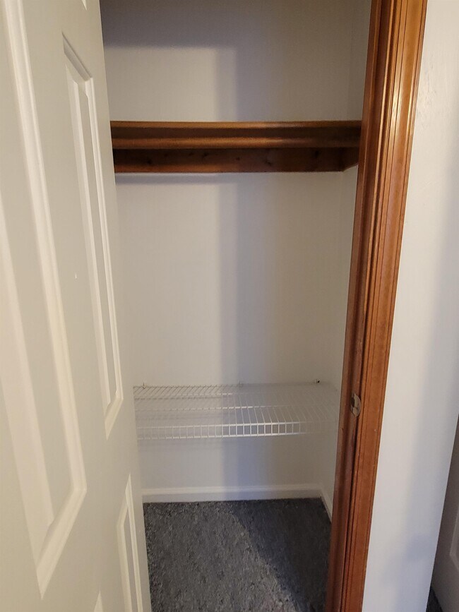 Building Photo - 1303 Snowflake Cir