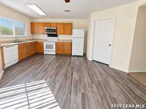Building Photo - 47 Caswell Cir