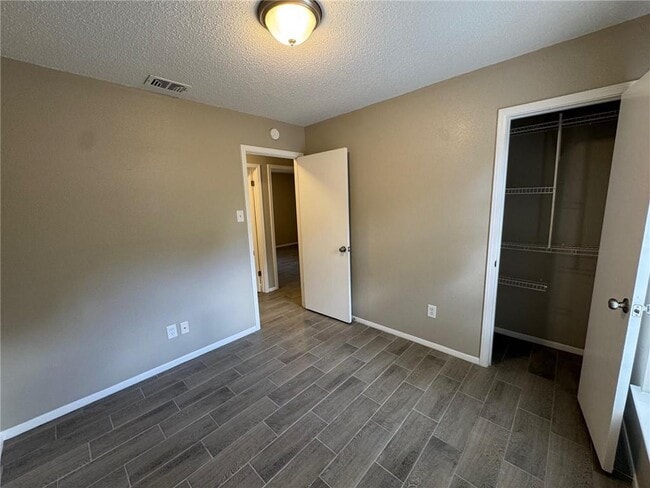 Building Photo - 6564 Cynthia Dr