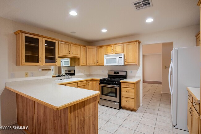 Building Photo - 3916 Tiger Woods Dr