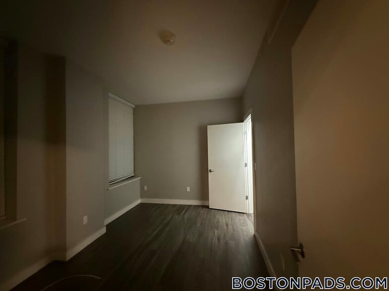 Building Photo - 23 Central Ave