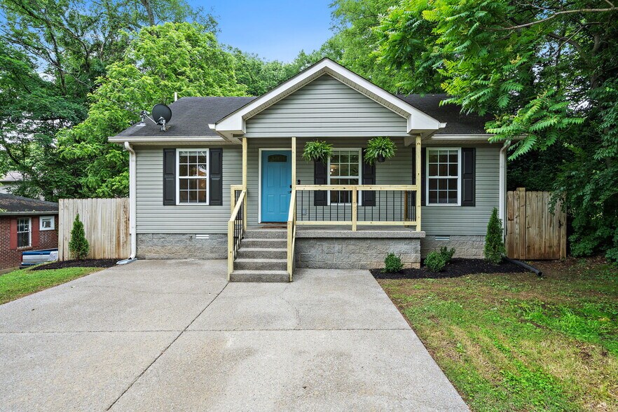 Primary Photo - 1117 Campbell St