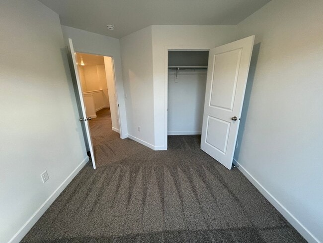 Building Photo - Brand New 3-Bed/2.5 Bath Town Home