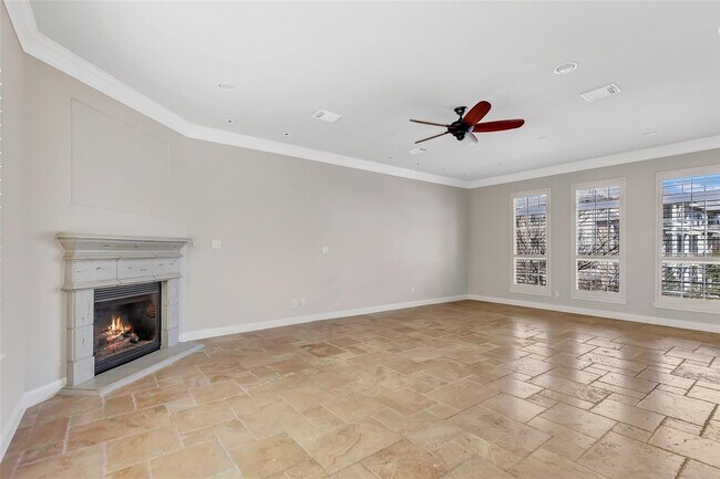 Building Photo - 135 Low Country Ln