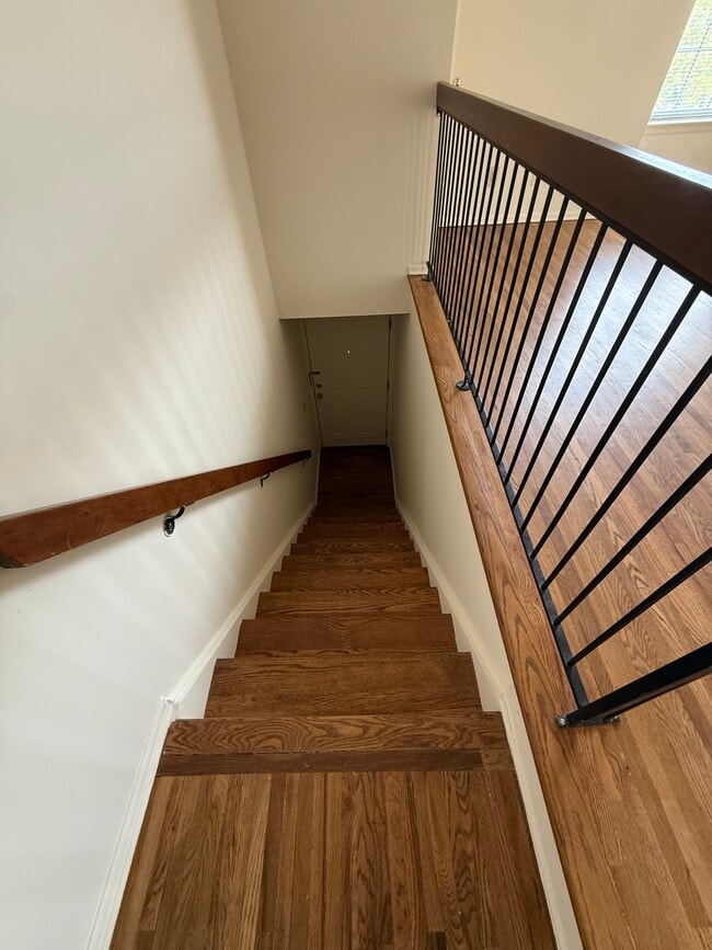 Building Photo - 570 Central Ave