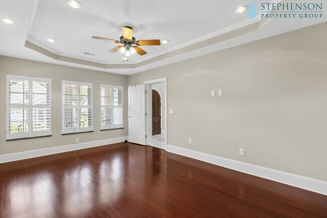 Building Photo - Deeded Boat Slip Comes with Home in Gated ...