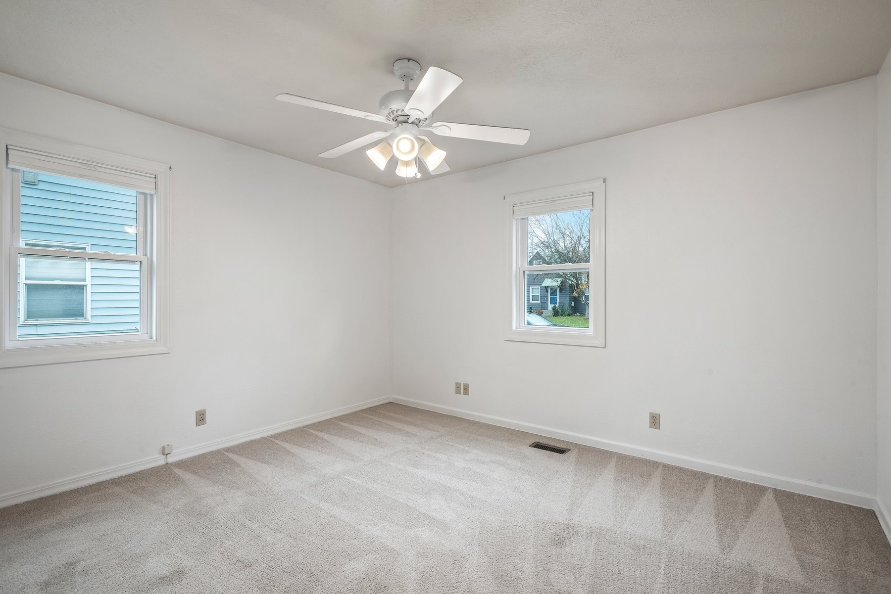 First Bedroom - 1114 E Pennsylvania Ave