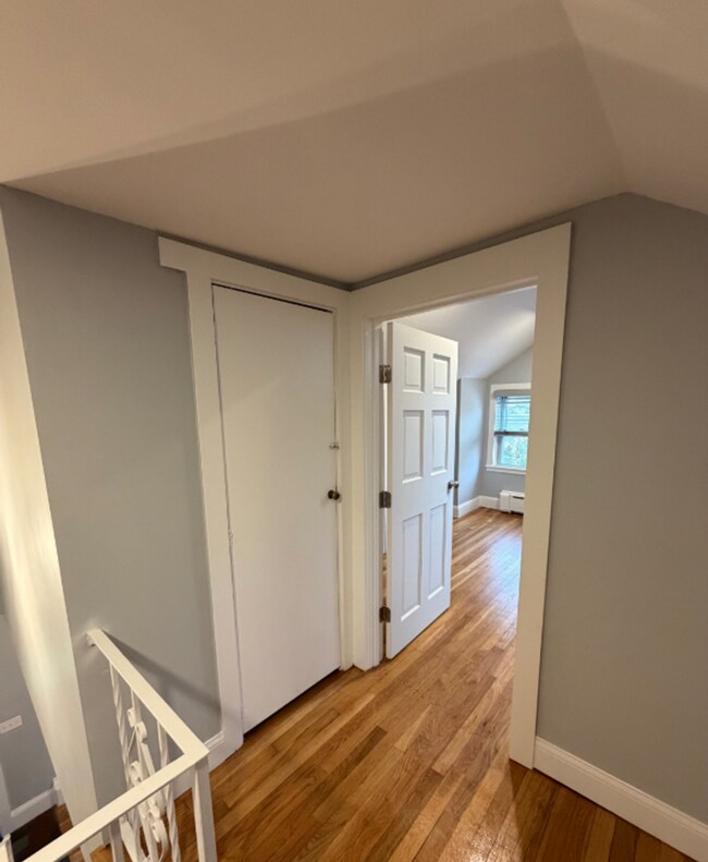 Building Photo - 148 Russells Mills Rd