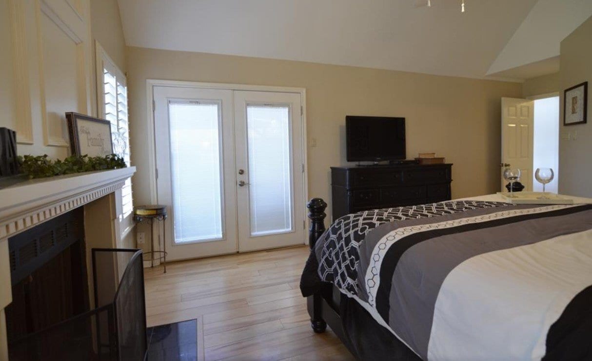 Building Photo - 2922 Double Lake Dr