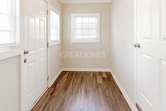 Building Photo - 111 Coldbrook Dr