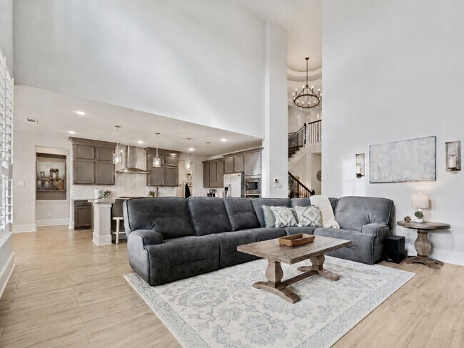Building Photo - 8119 Messina Mount Dr