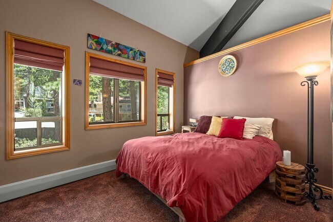 Building Photo - Mill Creek Estate Retreat | Incline Village