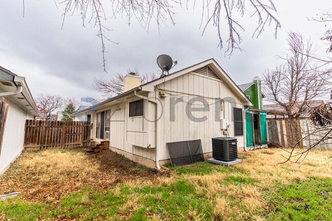 Building Photo - 12900 Widge Dr