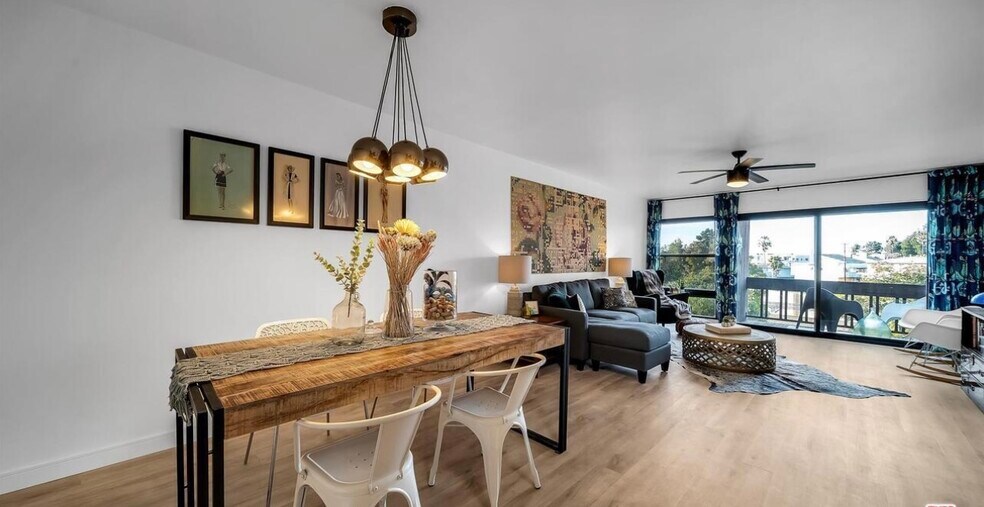 Building Photo - 7742 Redlands St