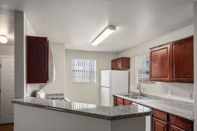 Building Photo - 2801 N Rainbow Blvd