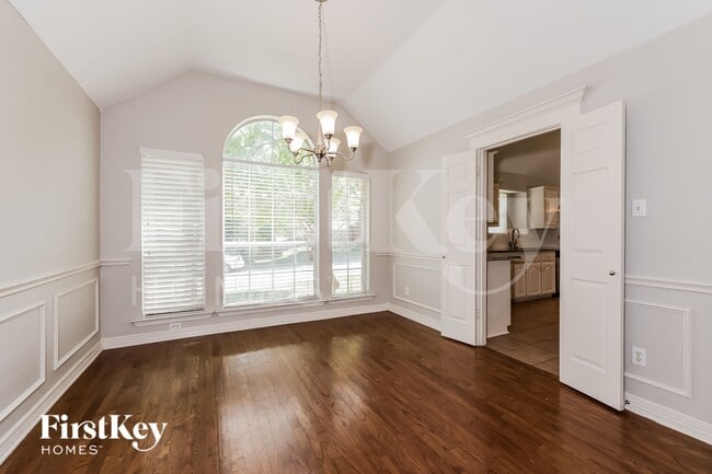 Building Photo - 846 Robin Meadow Ct