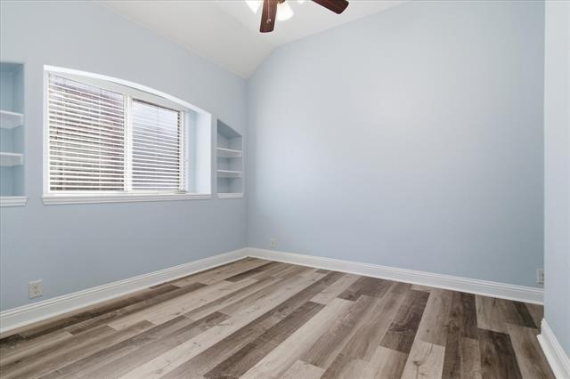 Building Photo - 2324 Lynbridge Cir